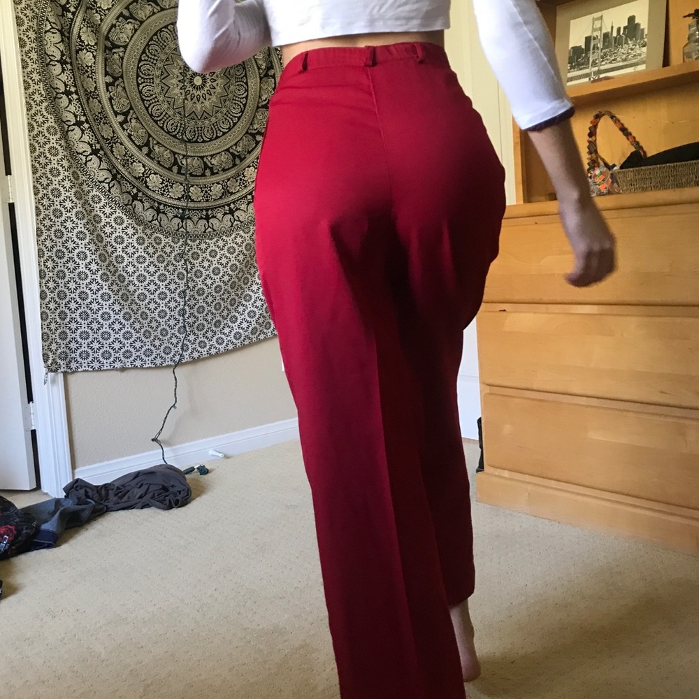 Red high waisted pants - Picture 5 of 7